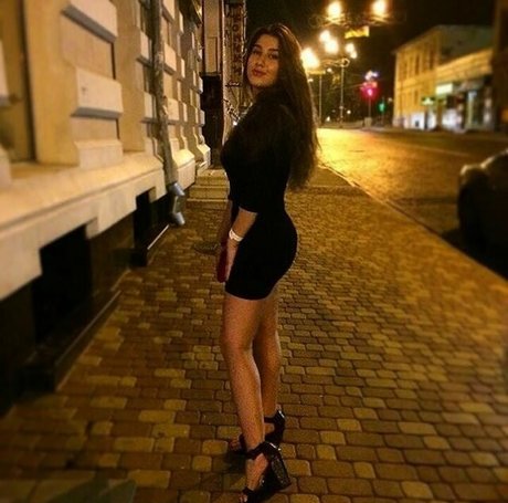 Valeriia Simavonian hd top fotos