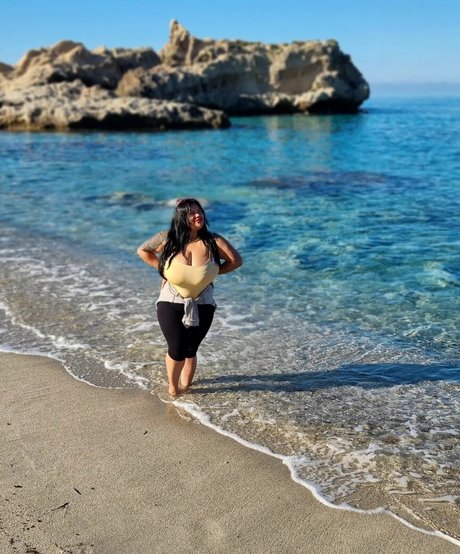 Naty Mari hd pornostar galerie