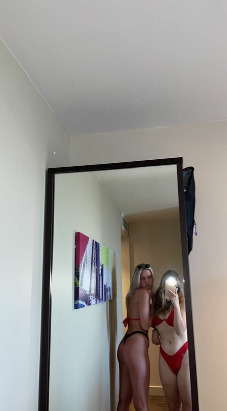 Chloe Burns kostenlose nackte archiv