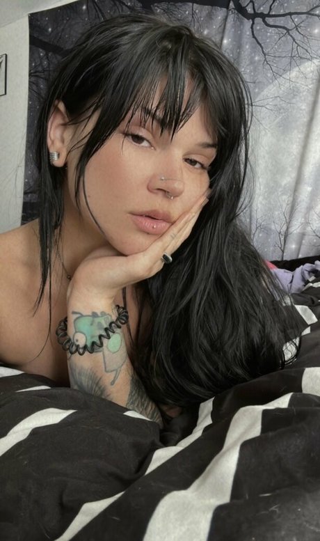 horrorwh0re model sex bild