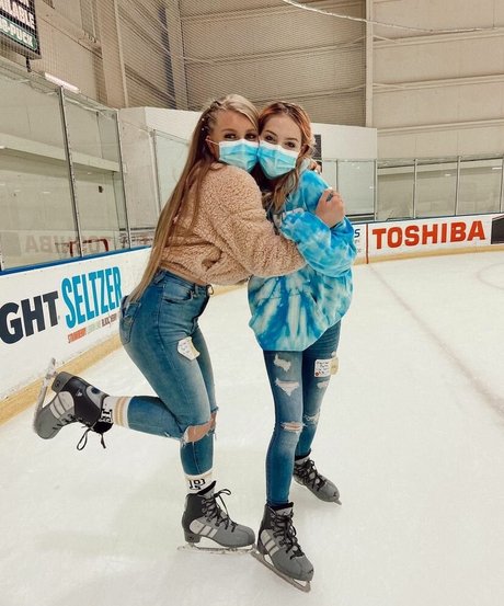 Trinity Charlton schöne erotische foto