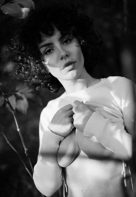 curlywiktoria schauspielerin xxx galerie