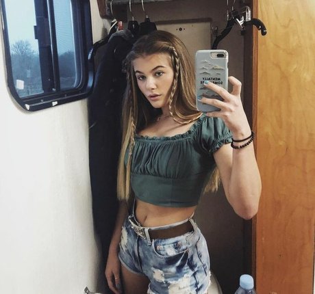 Kerri Medders porno xxx fotos