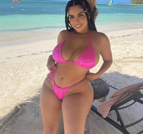 Jessenia Rebecca hd pornostar archiv