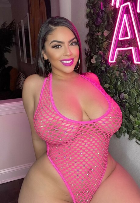 Jessenia Rebecca nackt kunst archiv