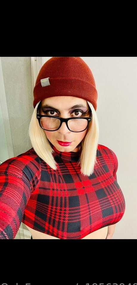 qosrachelcd schauspielerin sexy galerien