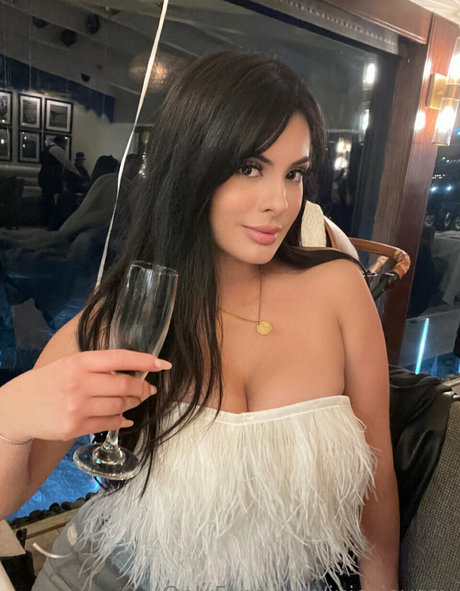 Juicyjoycey erwachsene schöne archiv