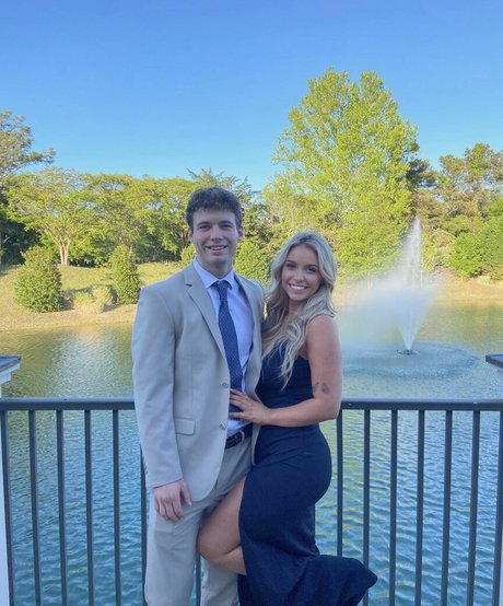 Caitlin Betterly schauspielerin sexy foto