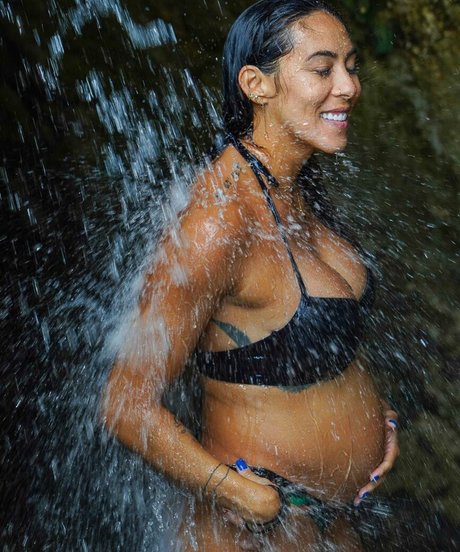 Hannah Eden Fitness freie nacktheit foto