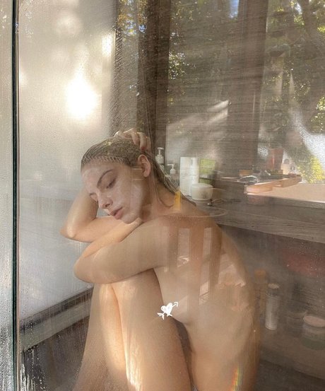 Allie Marie Evans sexy nackte fotos