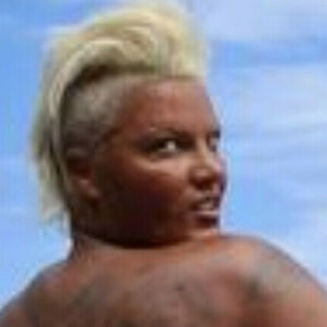 Caroline Oberg erwachsene schöne foto