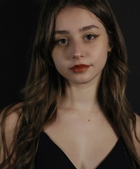 Skainheda exklusive sexy foto