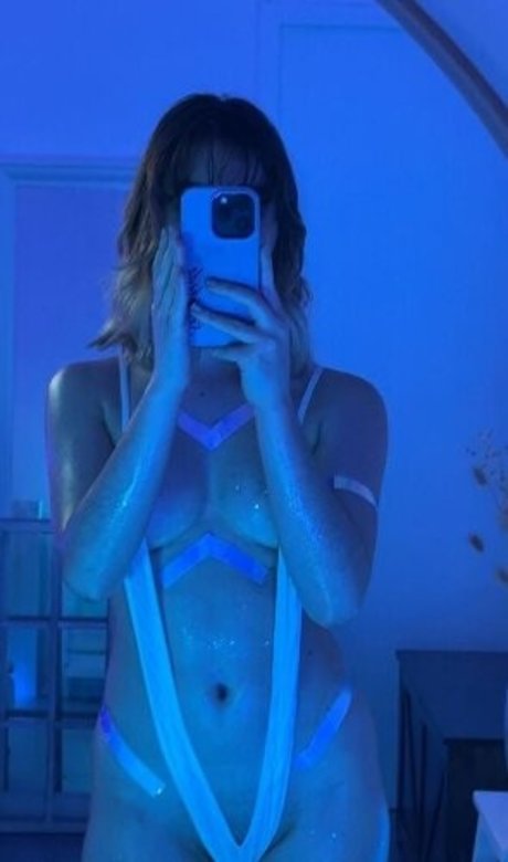 Skainheda exklusive sex archiv