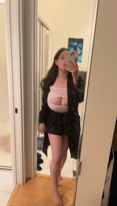 BustyMor N porno erotische foto