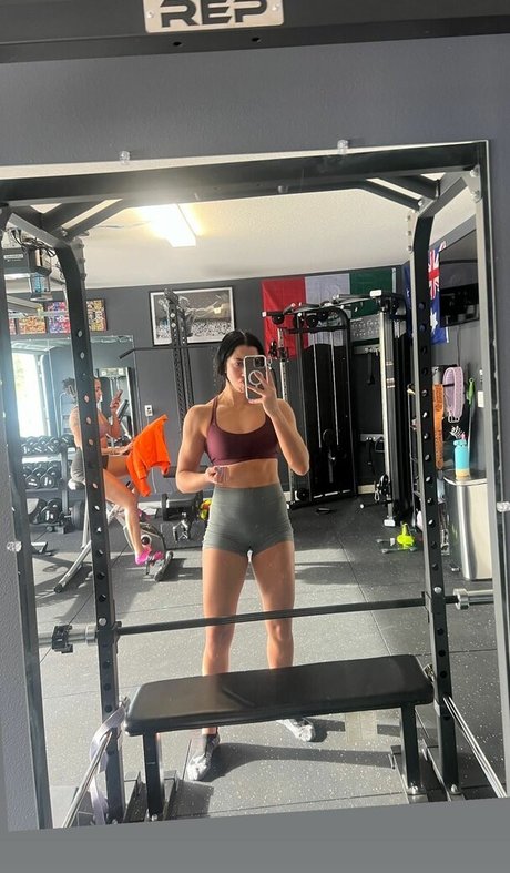 Indi Hartwell freie nackten bild