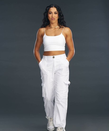 Indi Hartwell Profilbild