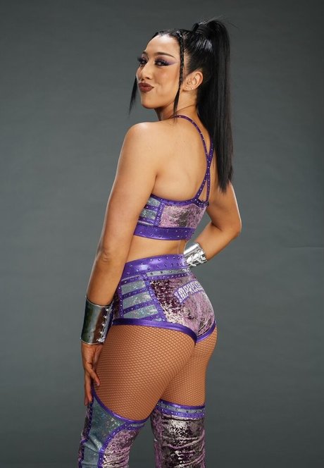 Indi Hartwell schöne archiv