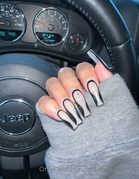 ghostgirl model nette bild