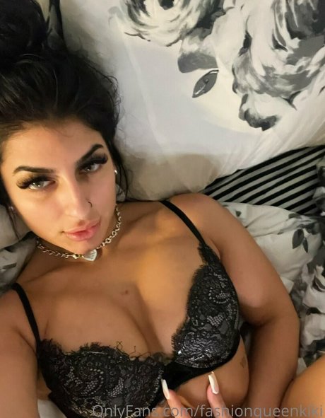 ghostgirl pornostar kostenlose bilder