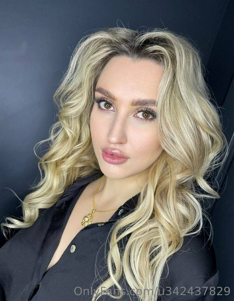 aiko kimurovip freie exklusive bild