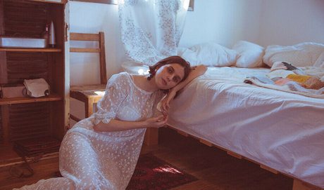 Yali Hoizzner freie nackt fotos