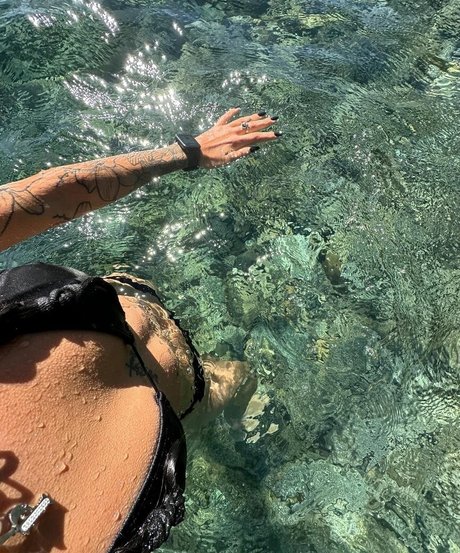 iambabypil top erotische galerie