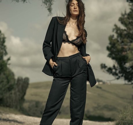 Shira Aizner exklusive pornografische galerien