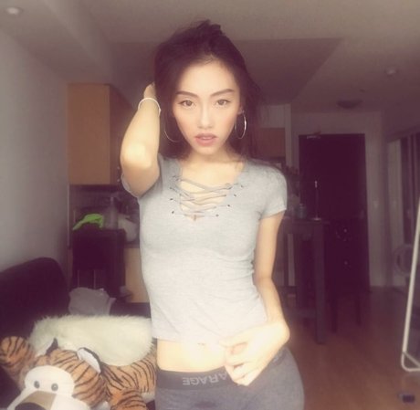 _lisahui_ erotische nette foto