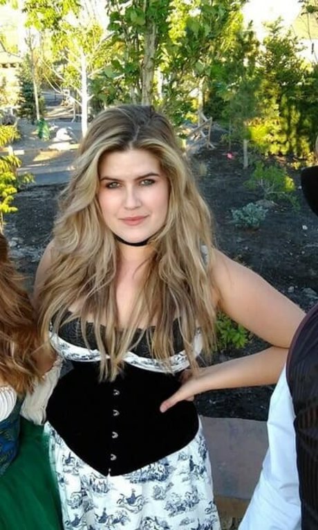 Erica Lindbeck sexy nacktheit galerie