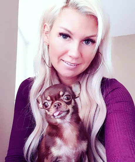 _miss manja_ schauspielerin perfekte foto