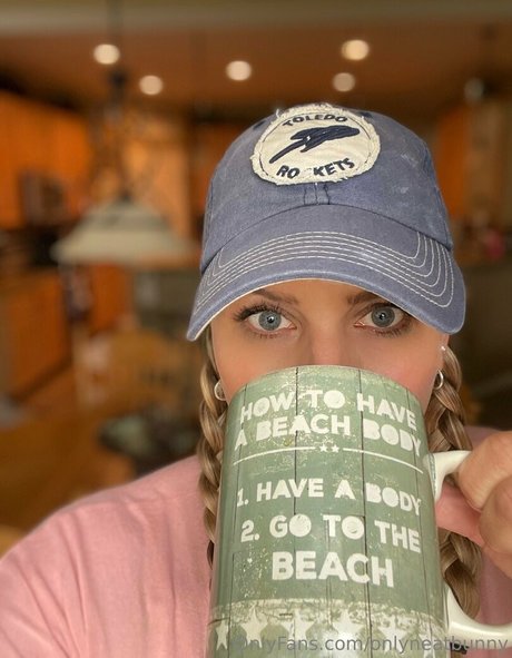 onlyneatbunny nacktheit pornographische bilder