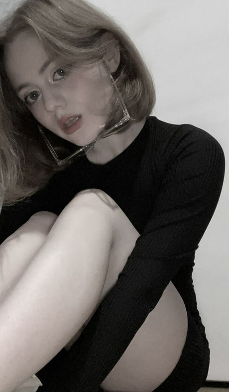 Vwemor schauspielerin exklusive foto