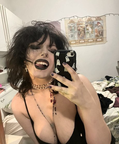 Asmr Creature nackt galerien