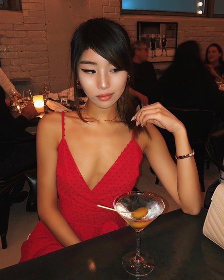 zierliche nackte onlyfans hd sex bild