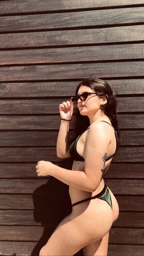 Veronica Marcelino erwachsene fotos