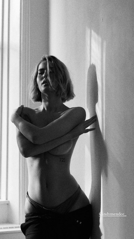 Indy Mende freie erwachsene galerie