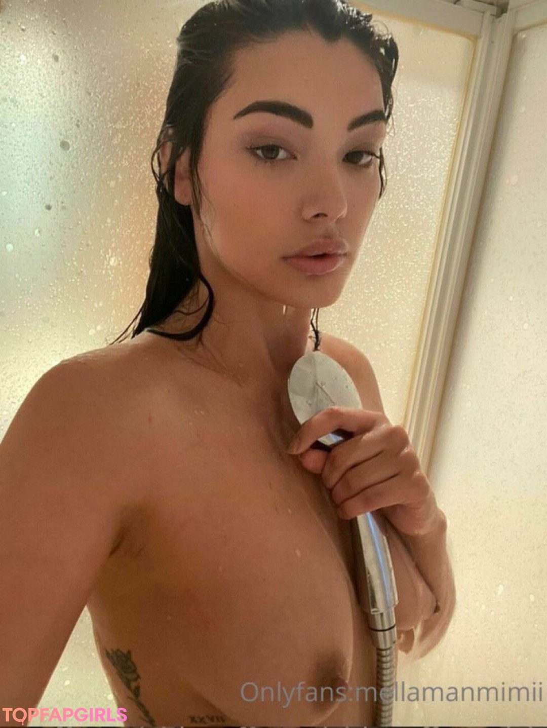 Mellamanmimii exklusive akt bild