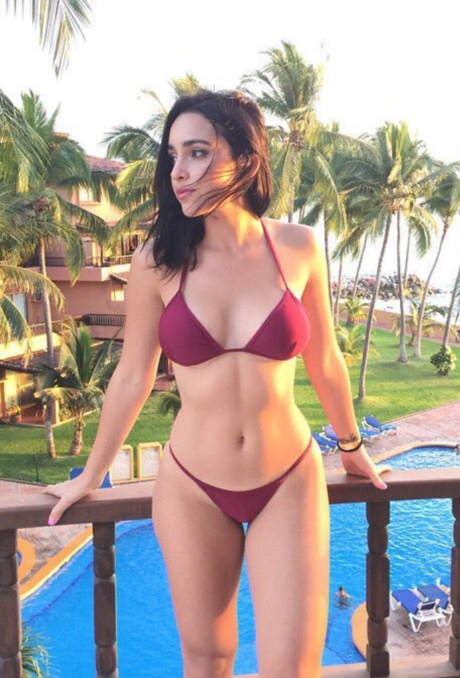 _Feliftt model perfekte galerie