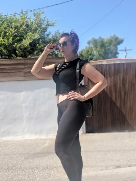 Mel Capperino Garcia sexy xxx foto