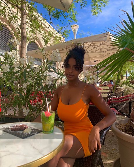 Rionma kostenlose pornostar bild