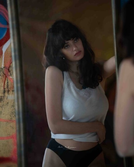 Linoy Tavore schöne sexy foto