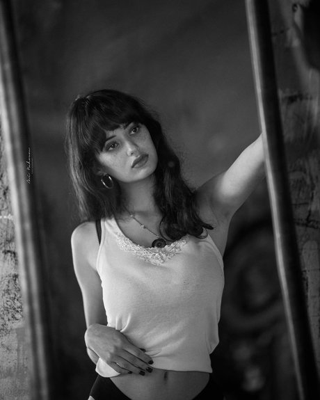 Linoy Tavore sexy nackte foto