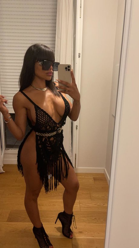 Ophelie Ferrand_ schöne exklusive bilder