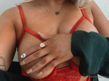 Hollie M Parsons top exklusive foto