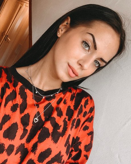 creampie asiatische onlyfans exklusive xxx bild