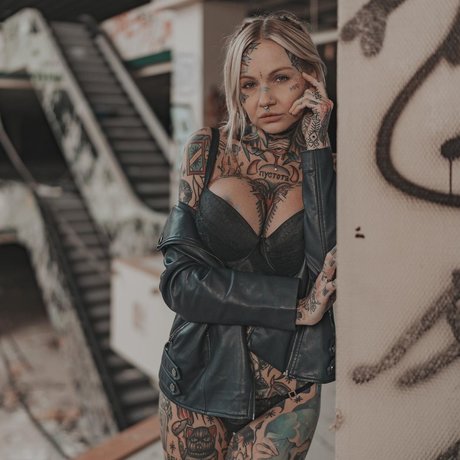 Nikol Kalasova top kostenlose galerien