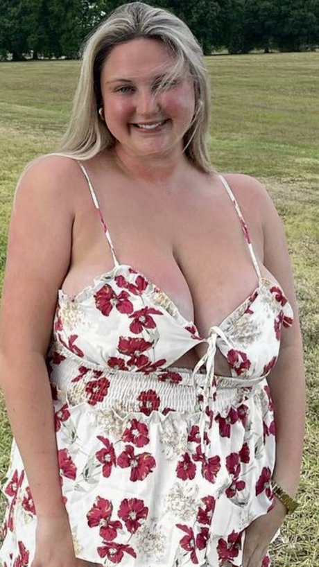 Emma Burzynski_ model hübsche galerie