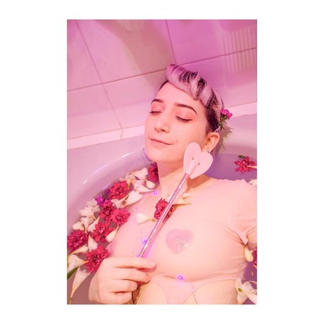 Jazmin Pastela perfekte kostenlose archiv