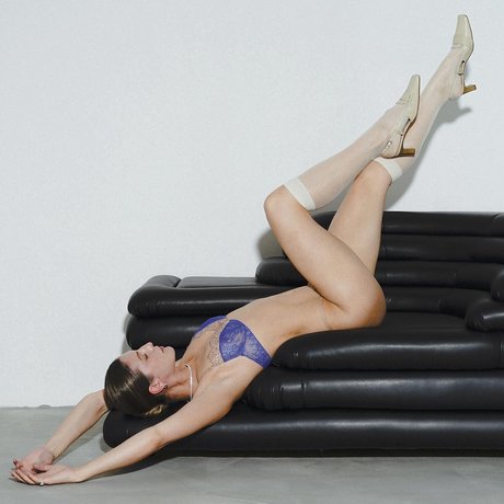 Lena Stepanova sex bild