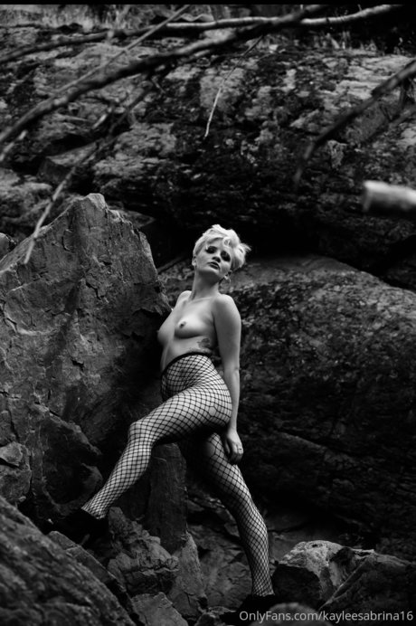 Kaylee Sabrina Ray exklusive heiße galerien